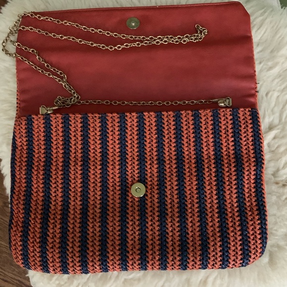 Striped casual clutch - Picture 3 of 4